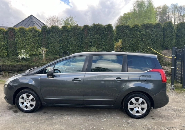 Peugeot 5008 cena 22500 przebieg: 305766, rok produkcji 2010 z Andrychów małe 56